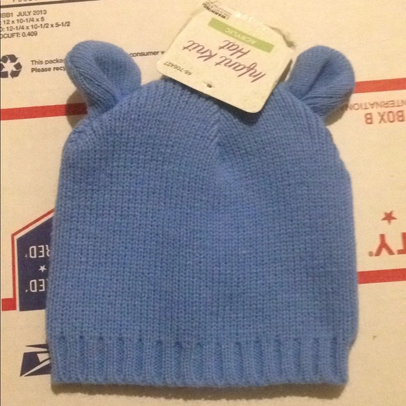 Four Infant Knit Hats - Picture 4 of 5